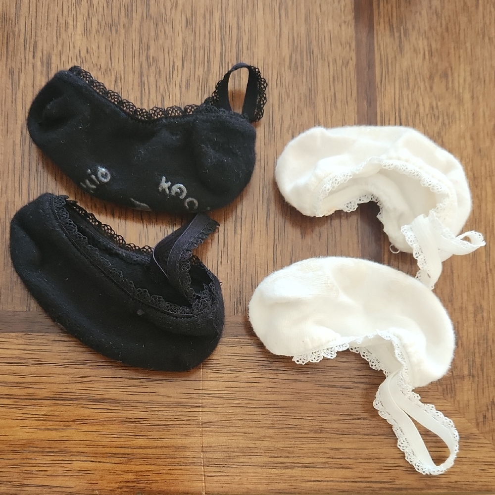 Black and White Lace No-Show Socks Babies Two Pairs Free With Purchase